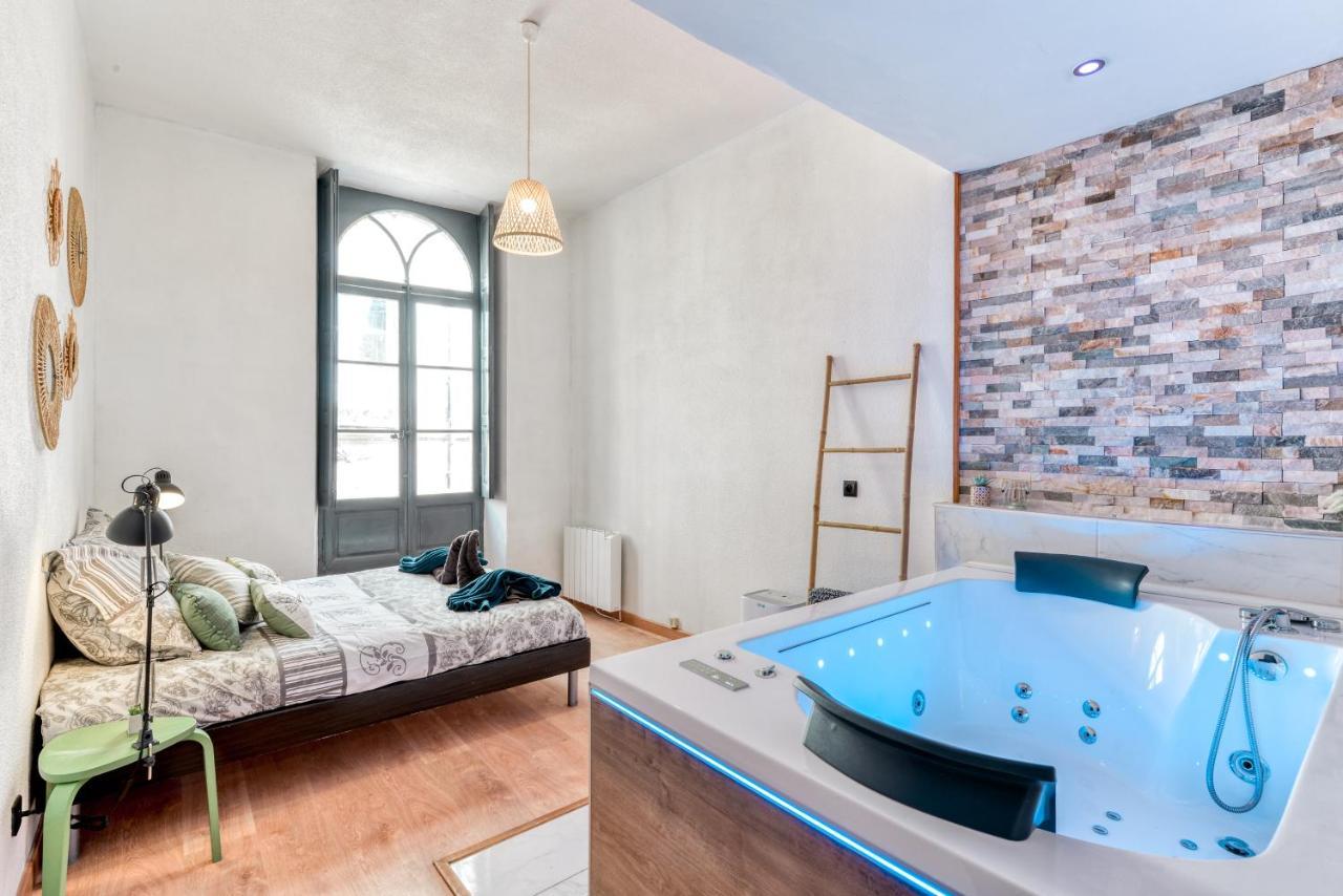 Ferienwohnung Parenthese Occitane -Wifi - Balneo- Parking Gratuit - Netflix Carcassonne Exterior foto